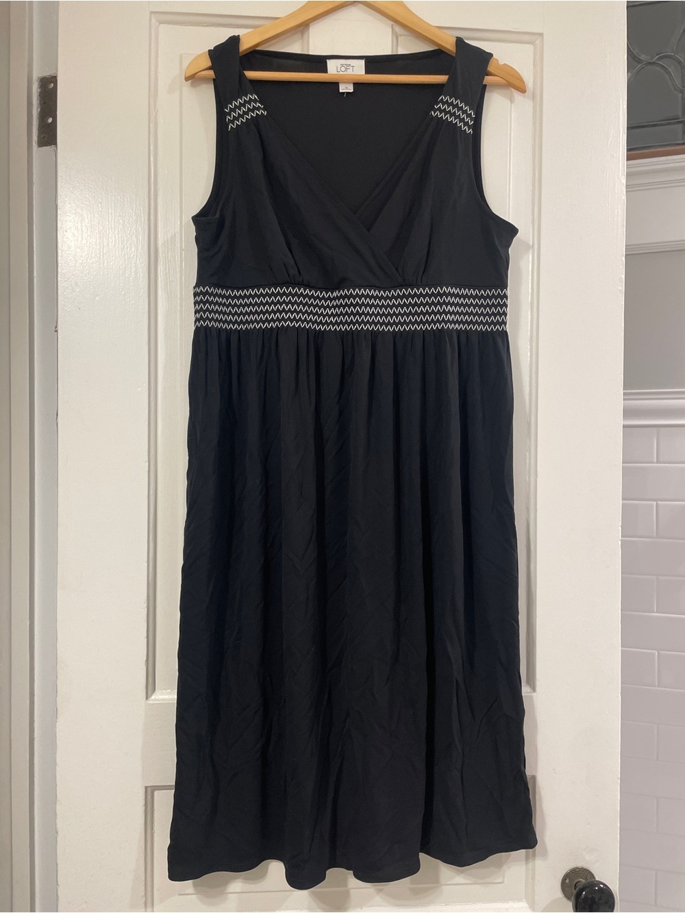 LOFT Black Sleeveless V-Neck Midi Dress with White Smocked Zigzag Waist
